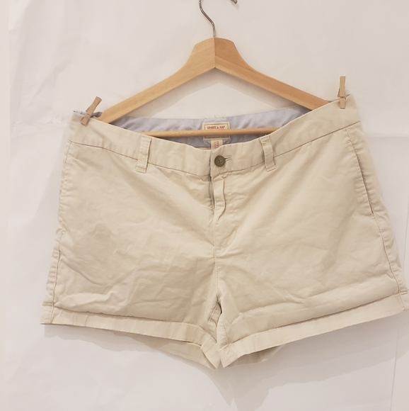 Khakis‎ by GAP The 4" Short - Picture 1 of 4